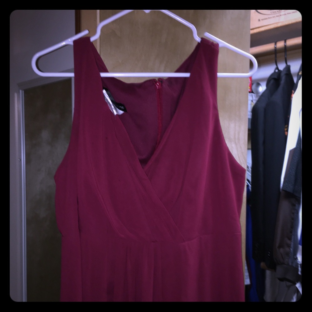Alfred Sung designer maternity dress
